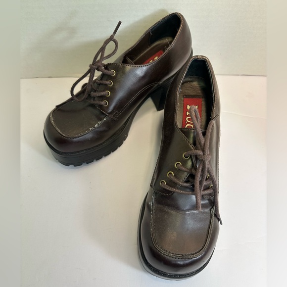 Women’s Chunky Platform Lace-Up Shoes – Dark Brown Gloss Mudd Y2K size 6 - Picture 2 of 5